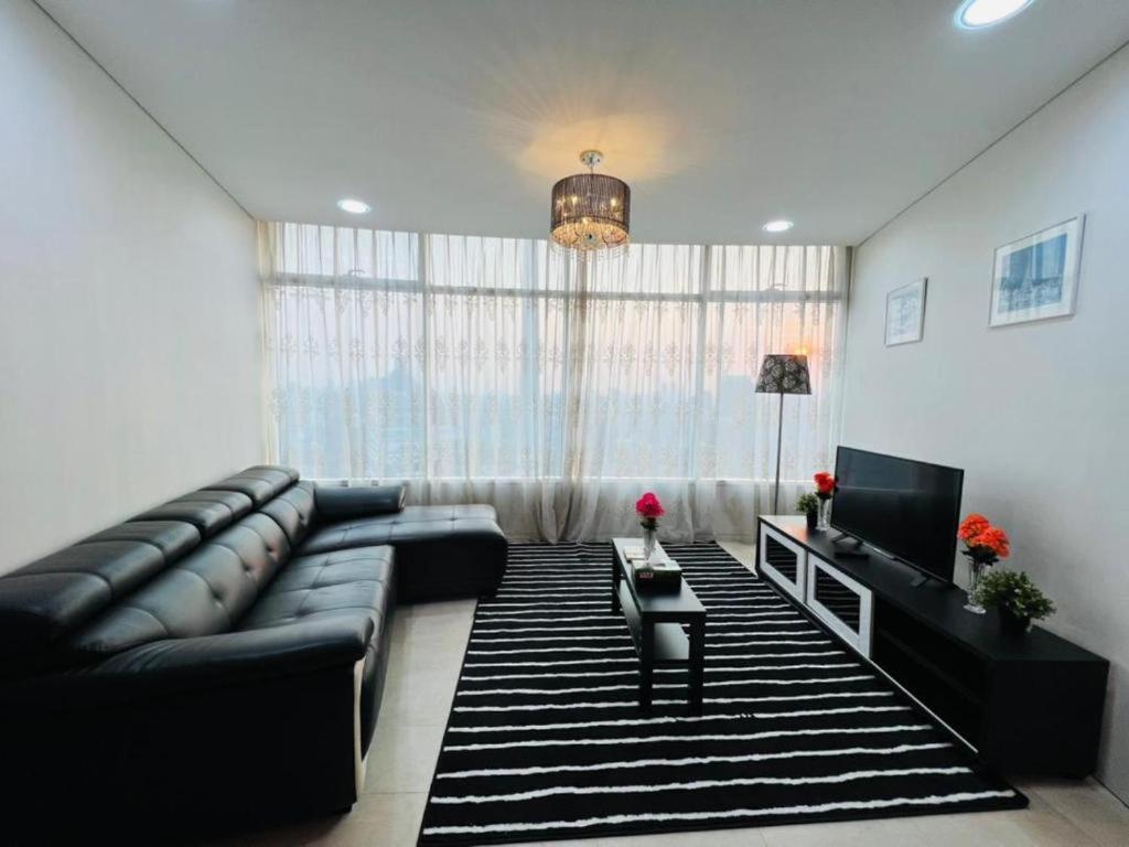 Vortex Serviced Apartment Klcc By Elite Suites 吉隆坡 外观 照片